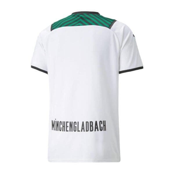 White Borussia Mnchengladbach soccer jersey