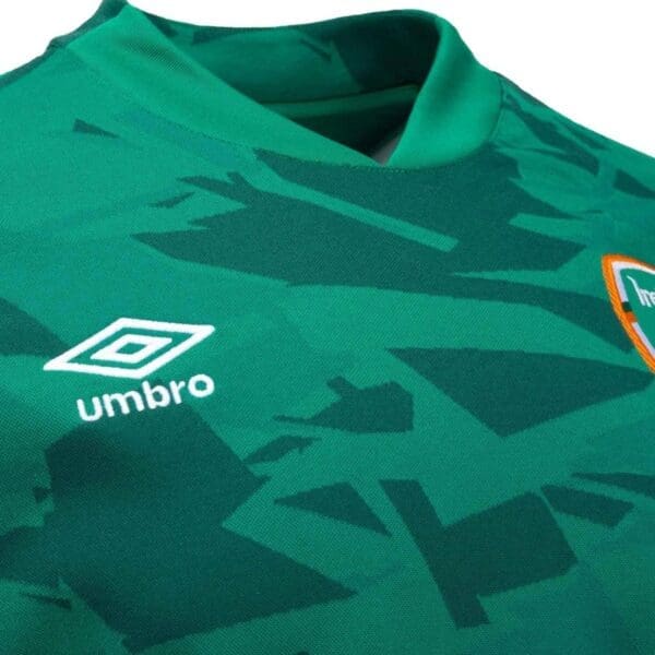 Umbro Ireland Men's Home Jersey 2022/23 - Image 4