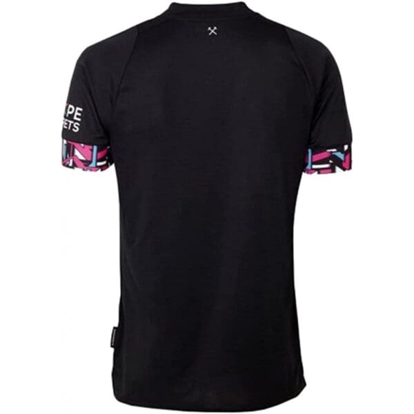 black west ham shirt