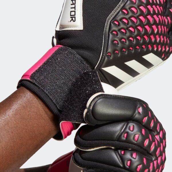 adidas Predator Goalkeeper MTC - Black/White/Pink - Image 3