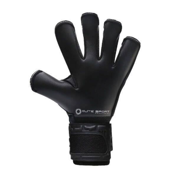 Elite Solo Black Adult's Goalkeeper Gloves - Image 3