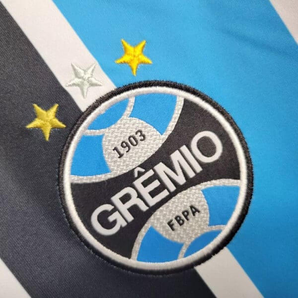 Grmio Football Club logo with stars.