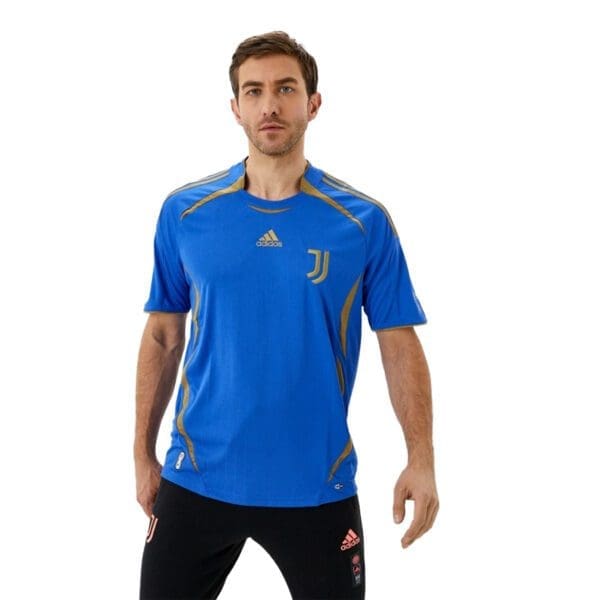 Juventus Teamgeist Jersey 2021/22 - Image 2