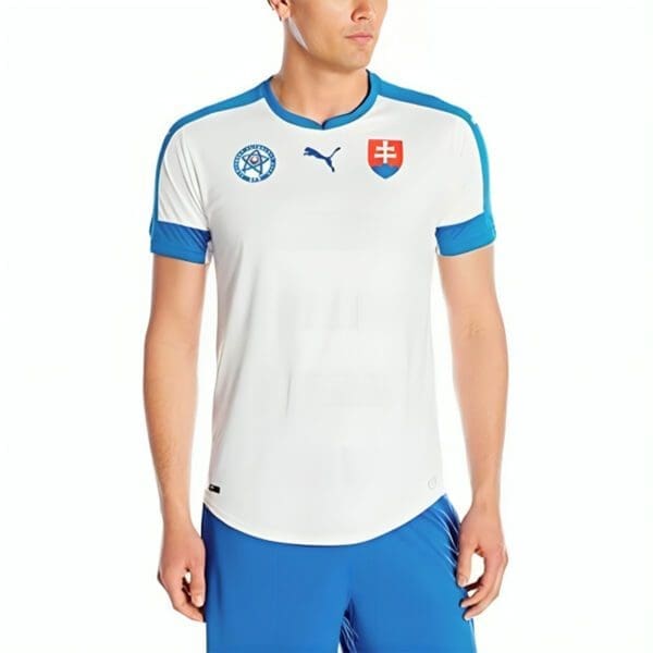 Nike Slovakia Men's Home Jersey 2015/16 - Image 2