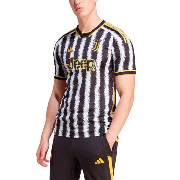 Juventus soccer jersey with Jeep logo.