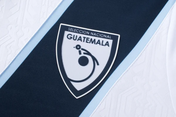 Umbro Guatemala Home Men's Soccer Jersey 25/26 - Image 3