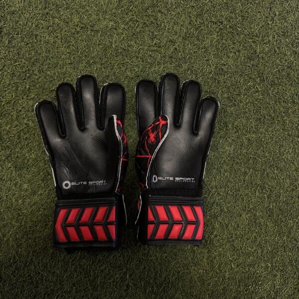 Elite Sport Spider Goalkeeper Gloves - Image 5