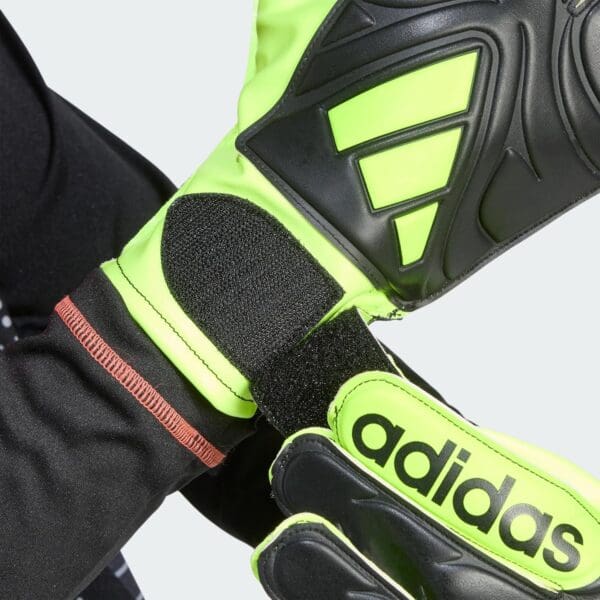 adidas Copa Club GK Gloves - Image 2