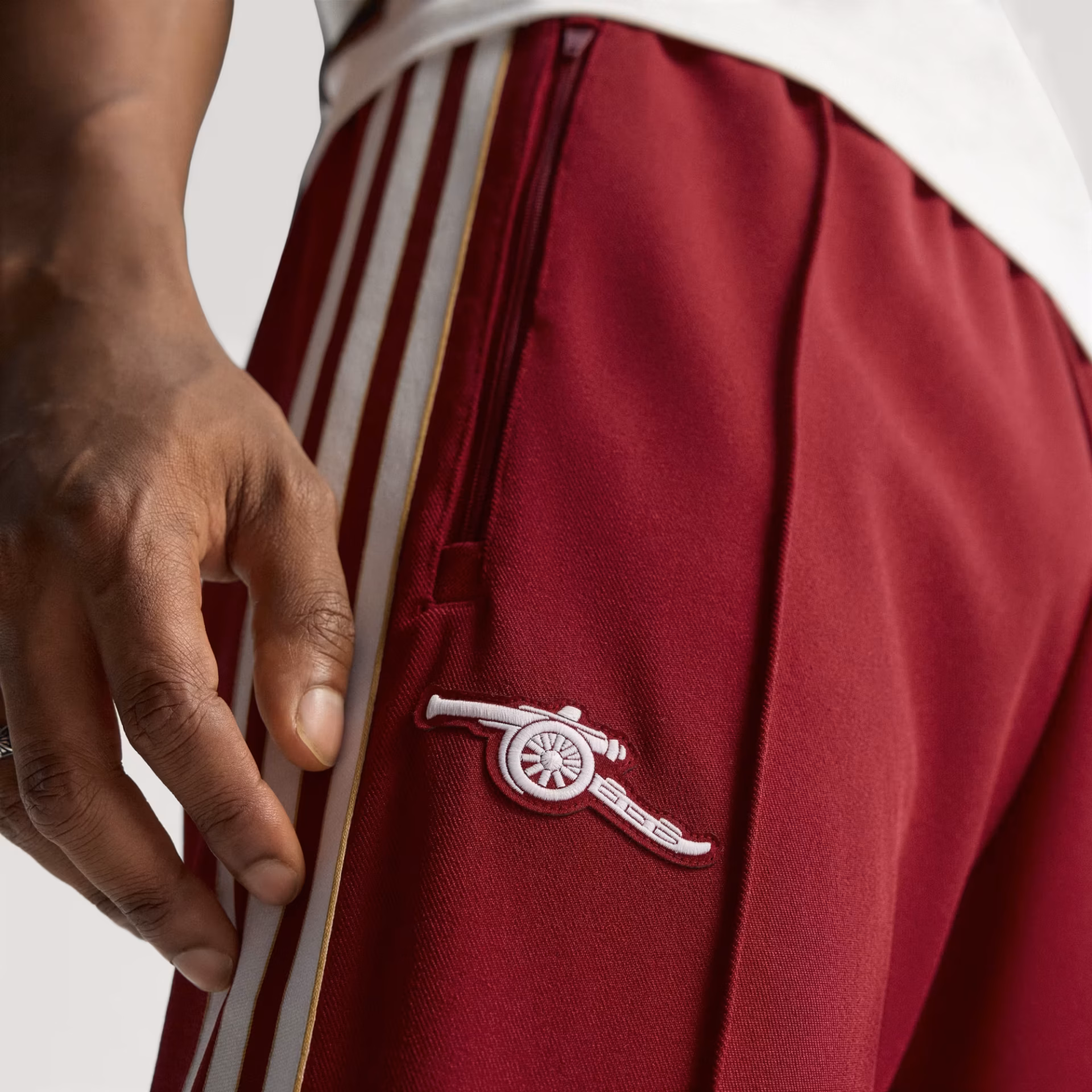 adidas Arsenal Terrace Icons Track Pants -2025/26-Team Coll Burgundy - Image 5