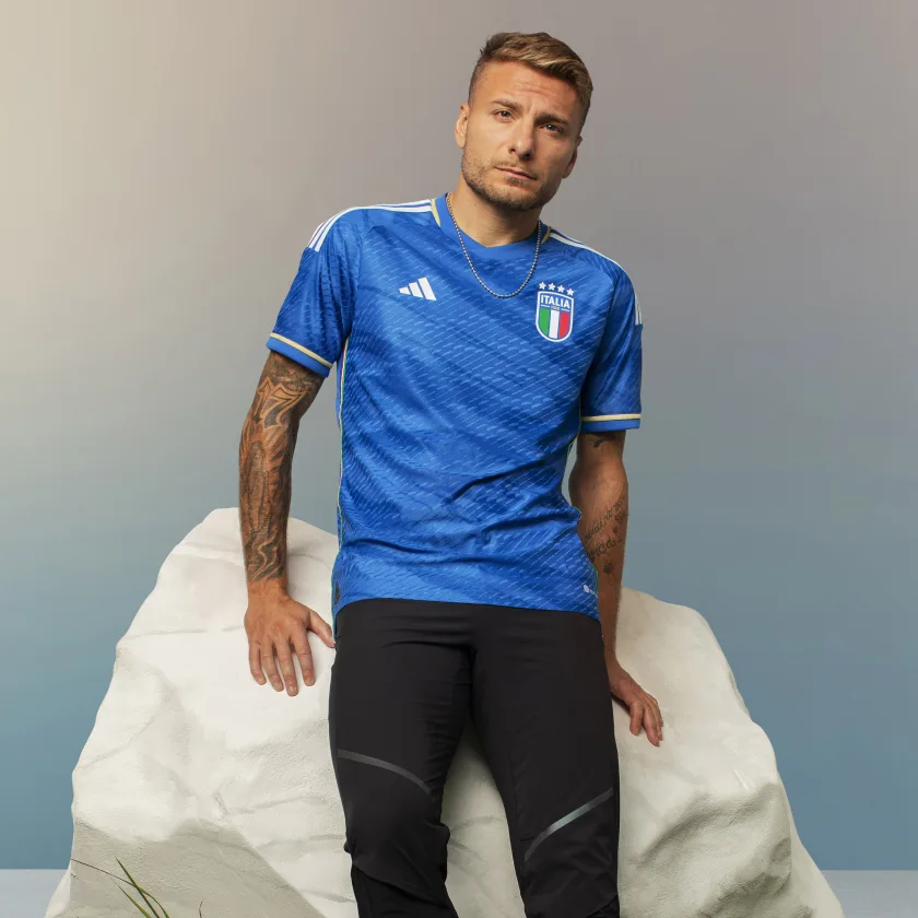 adidas Italy Men's Home Authentic Jersey 2023 - Image 2