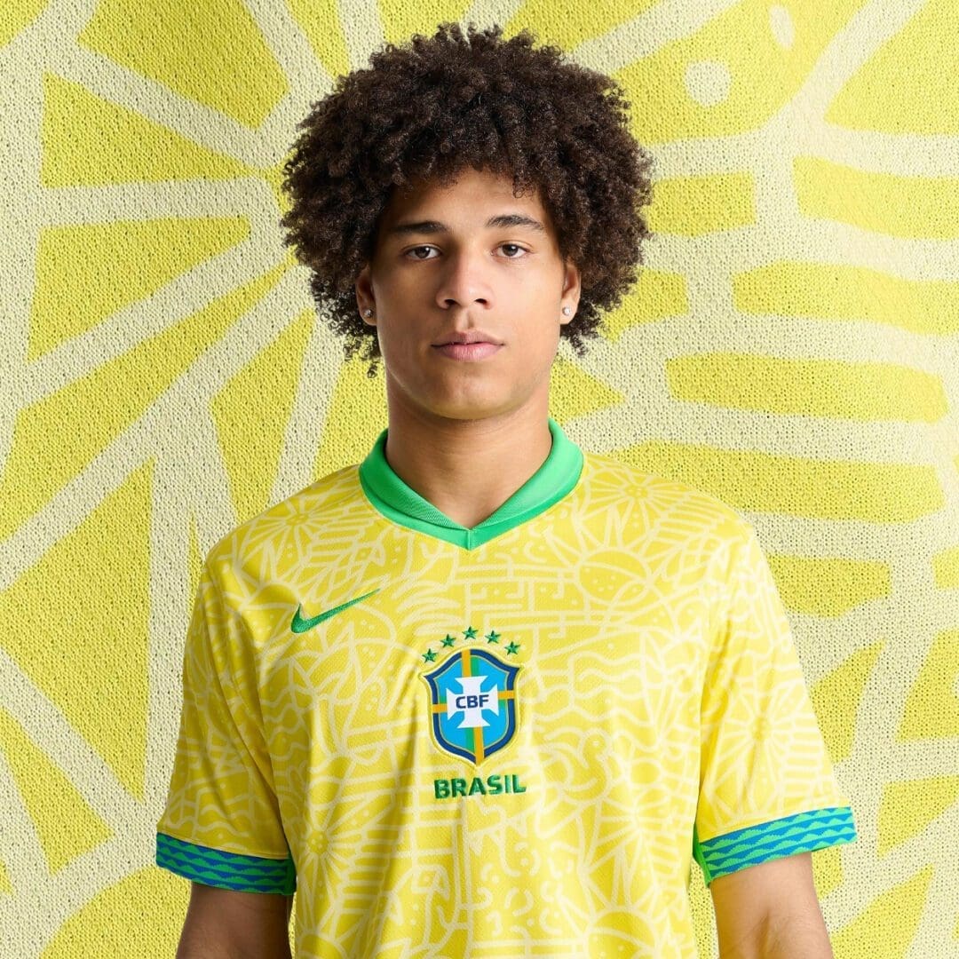 Nike Brazil Men's Home Jersey 2024/25 - Image 2