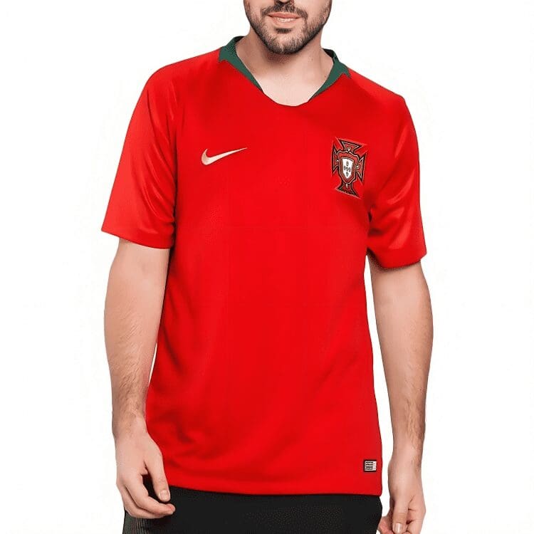 Nike Portugal Men's Home Jersey 2018/19 - Image 3
