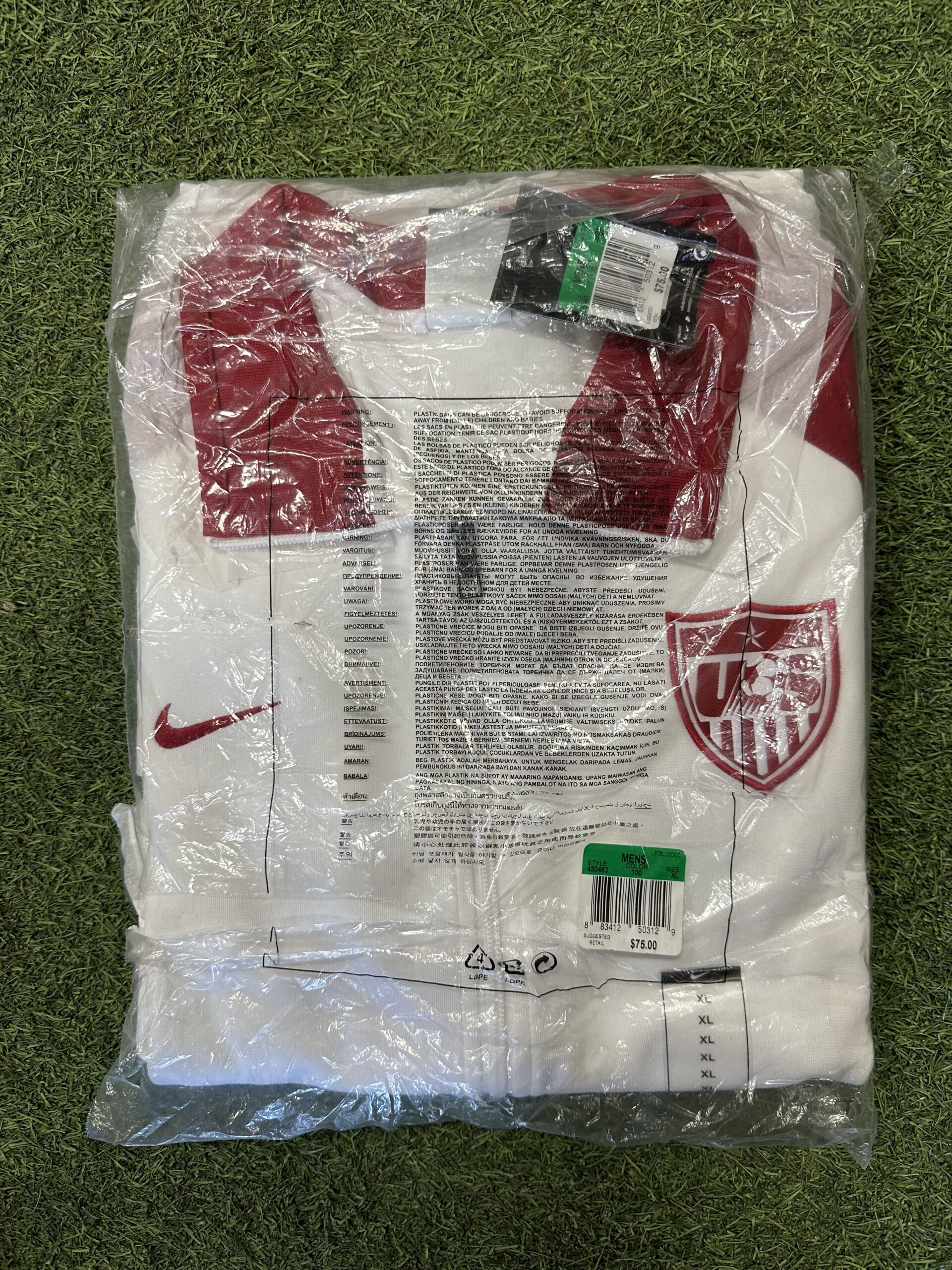 Nike USA Men's Jacket - White / Red - Image 6