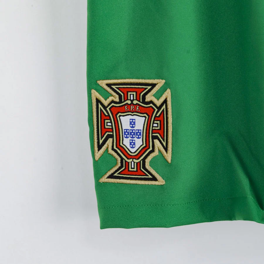 Nike Portugal Men's Shorts 2010/2011 - Image 3