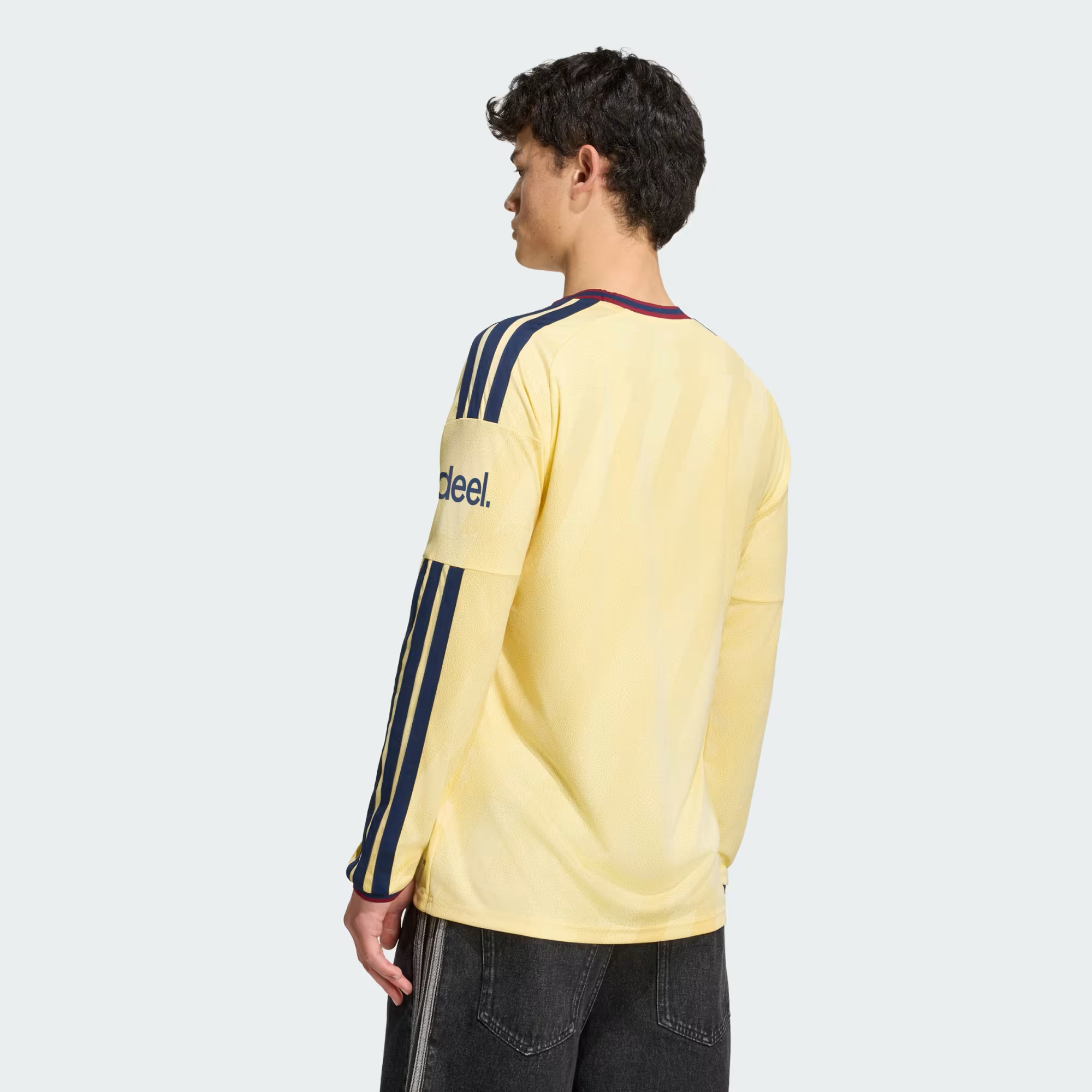 Arsenal FC 26/27 Third Longsleeve Jersey - Image 4