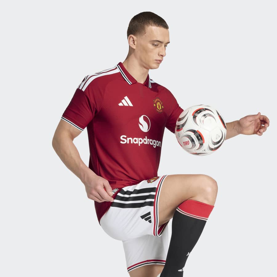 adidas Manchester United Men's Home Jersey Authentic 26/27 - Image 8