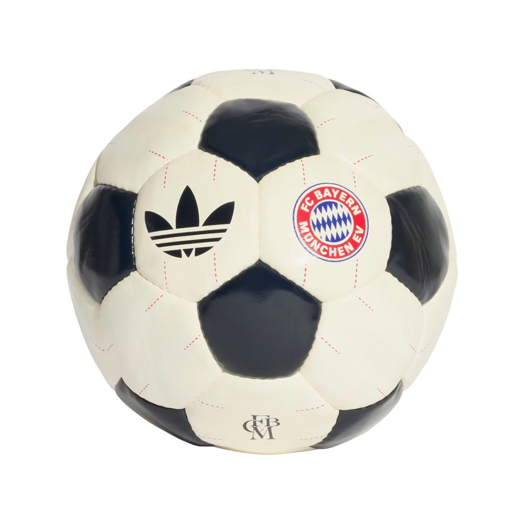 adidas FC Bayern Away Club Ball